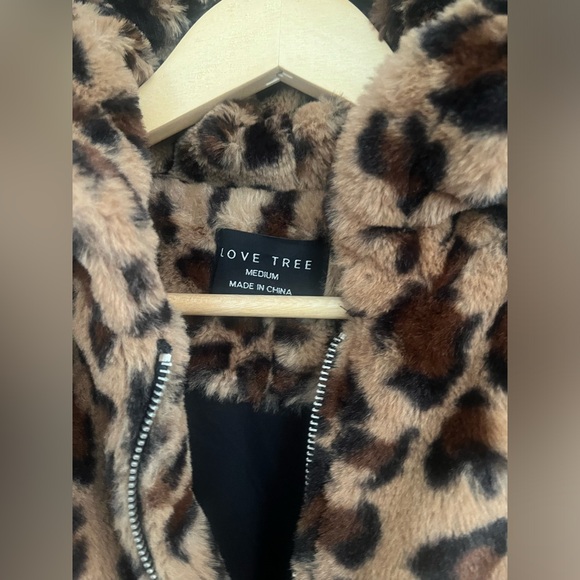 Anthropologie Love Tree Faux Fur Leopard Hoodie Jacket Coat Size M - Picture 5 of 7